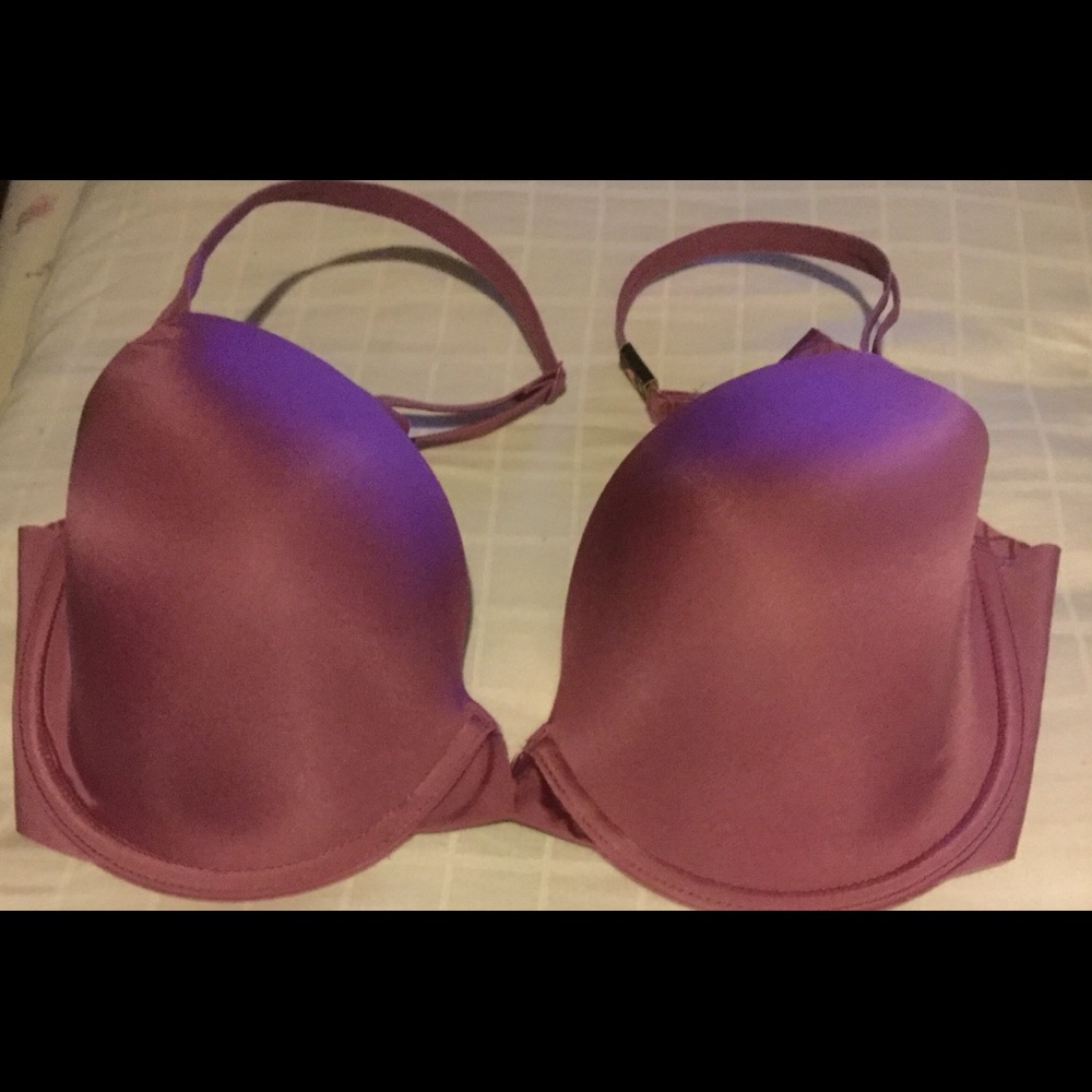 Price Drop!!!   Victoria’s Secret NWT 38c Bra